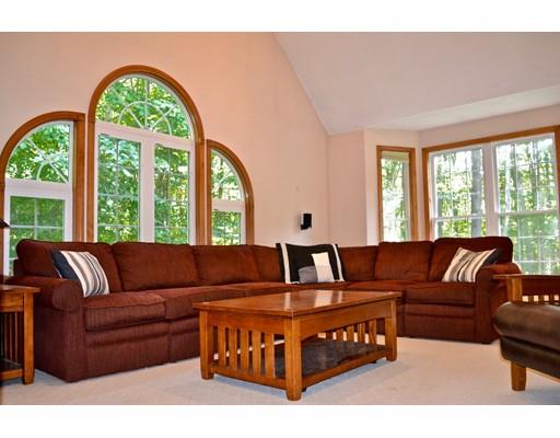 4 Hemlock Road Charlton, MA 01507 - Photo 12 of 36