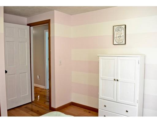 4 Hemlock Road Charlton, MA 01507 - Photo 30 of 36