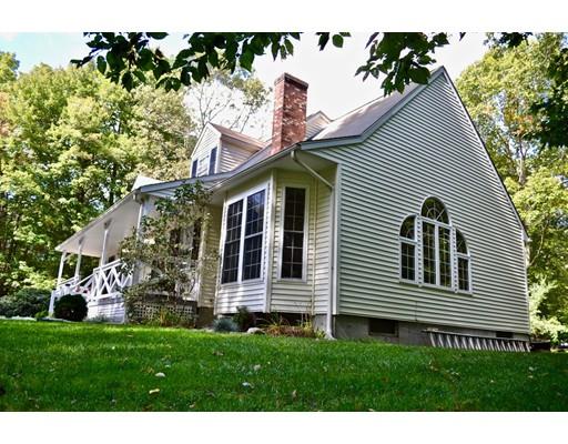 4 Hemlock Road Charlton, MA 01507 - Photo 3 of 36