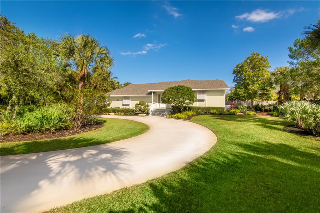 4815 Southeast Manatee Cove Road Stuart, FL 34997 - Photo 3 of 40 Gallery Image 3