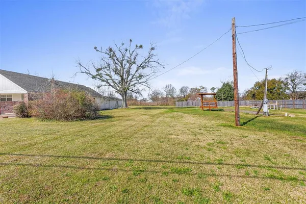 $329,999 | 5146 Elliott Road, Lake Charles, LA 70605