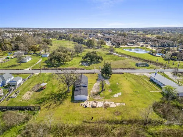 $329,999 | 5146 Elliott Road, Lake Charles, LA 70605