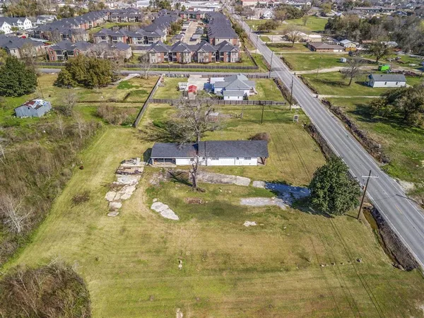 $329,999 | 5146 Elliott Road, Lake Charles, LA 70605
