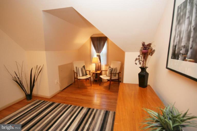 9204 Wendell Street Silver Spring, MD 20901 - Photo 12 of 29 Bed 2, alt view