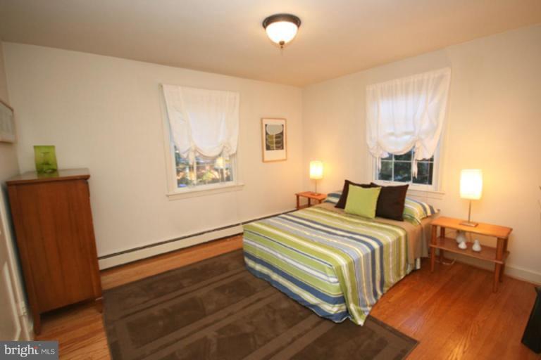 9204 Wendell Street Silver Spring, MD 20901 - Photo 13 of 29 Bedroom #3