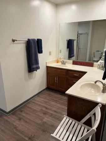 $450,000 | 14690 East Redcoat Road, Nevada, MO 64772