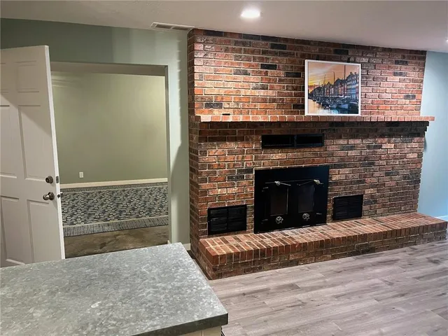 $450,000 | 14690 East Redcoat Road, Nevada, MO 64772