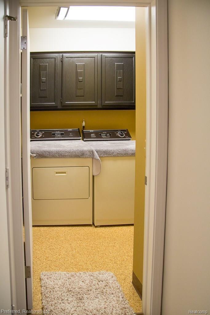 44164 Richmond Road Canton, MI 48187 - Photo 12 of 58 44164Richmond-10.jpg