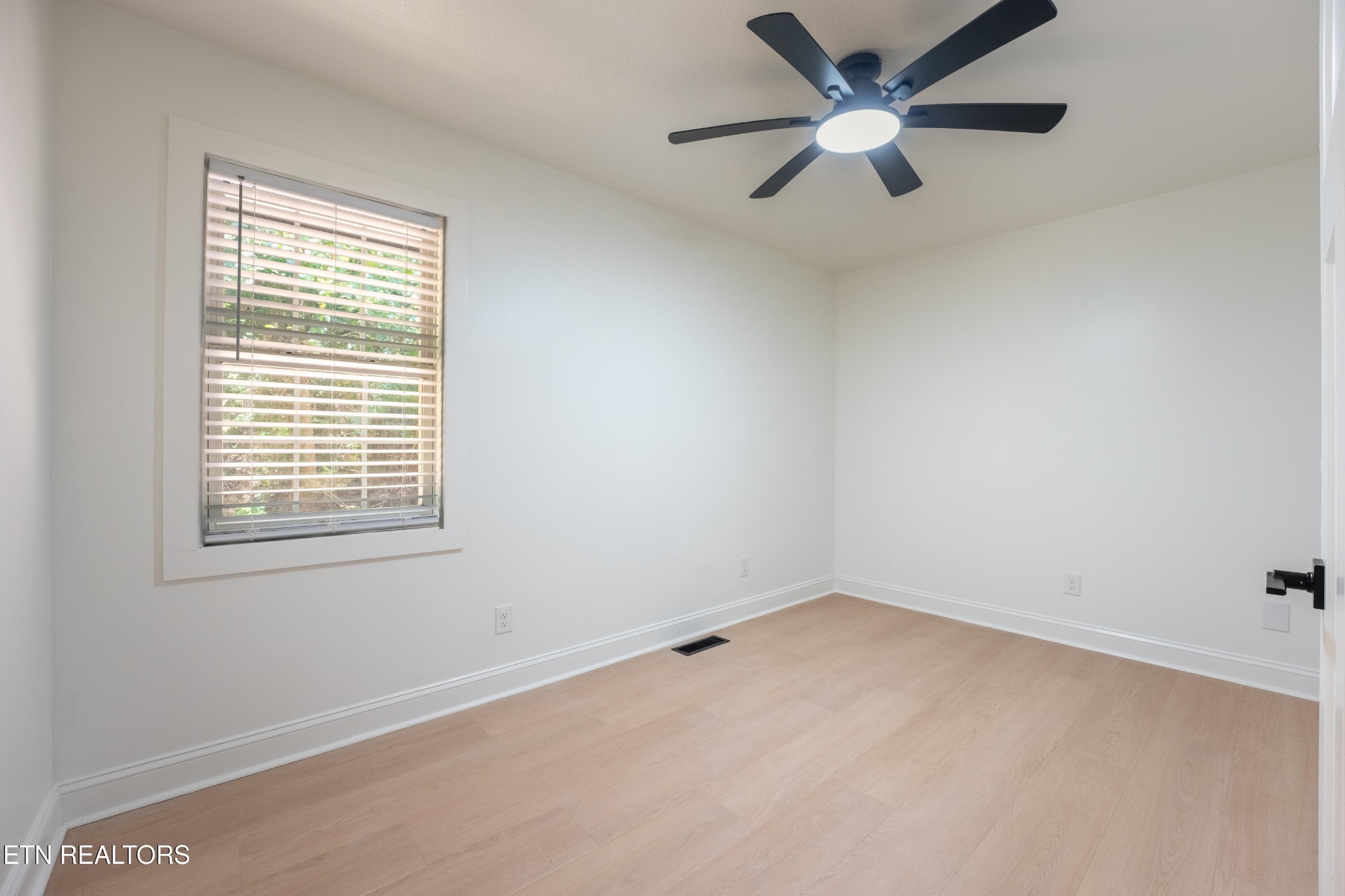 698 Mt Olive Road Andersonville, TN 37705 - Photo 21 of 46 Gallery Image 21