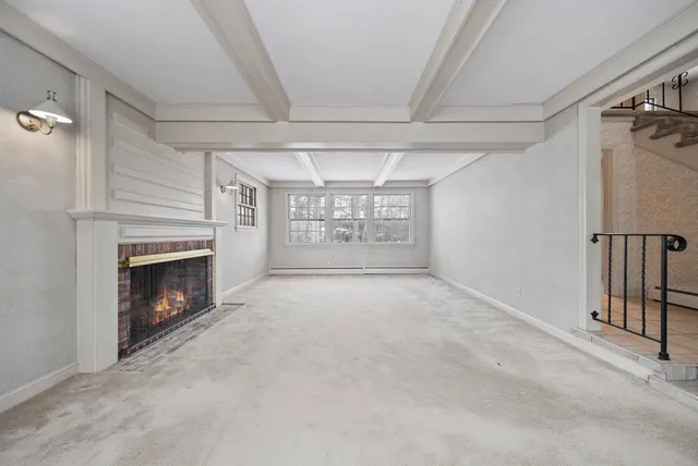 $625,000 | 18 Mason Drive, Salem, NH 03079