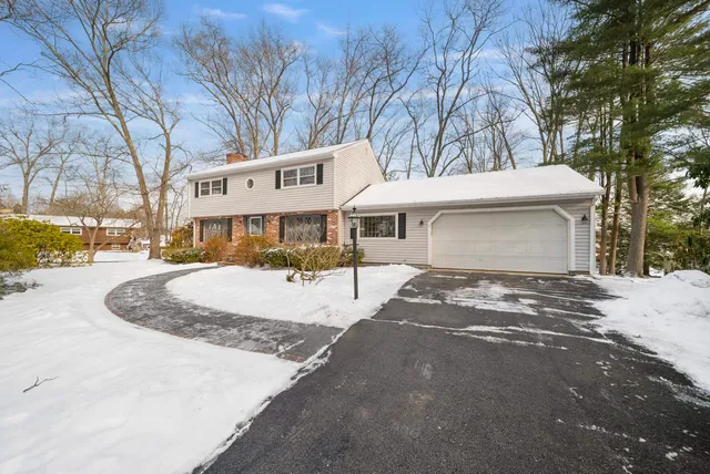 $625,000 | 18 Mason Drive, Salem, NH 03079