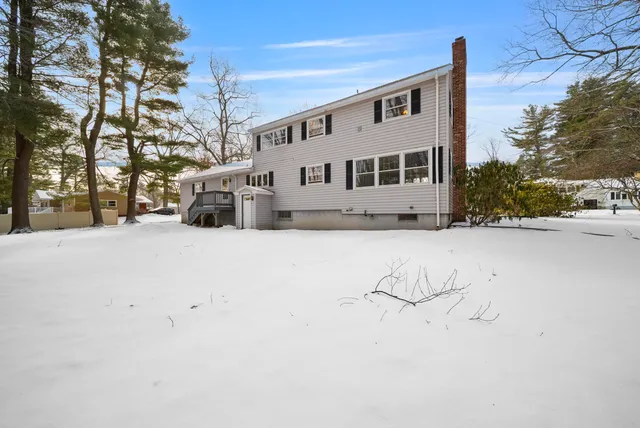 $625,000 | 18 Mason Drive, Salem, NH 03079