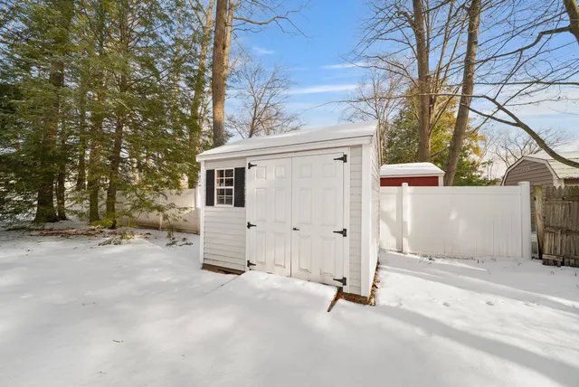 $625,000 | 18 Mason Drive, Salem, NH 03079