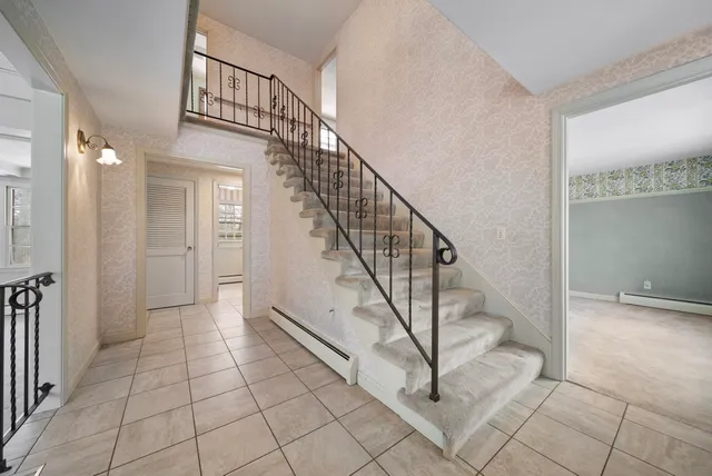 $625,000 | 18 Mason Drive, Salem, NH 03079