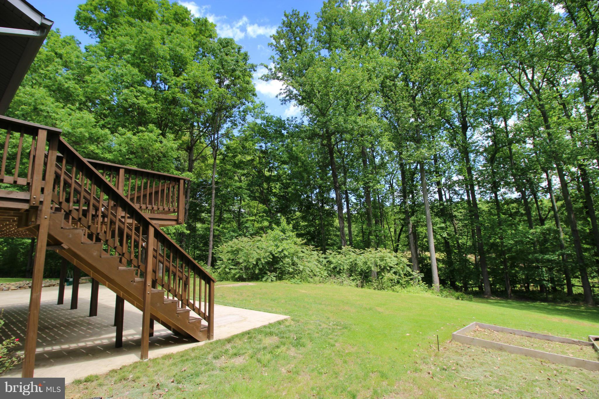 10577 Bears Den Road Marshall, VA 20115 - Photo 4 of 24 Exterior (Rear)