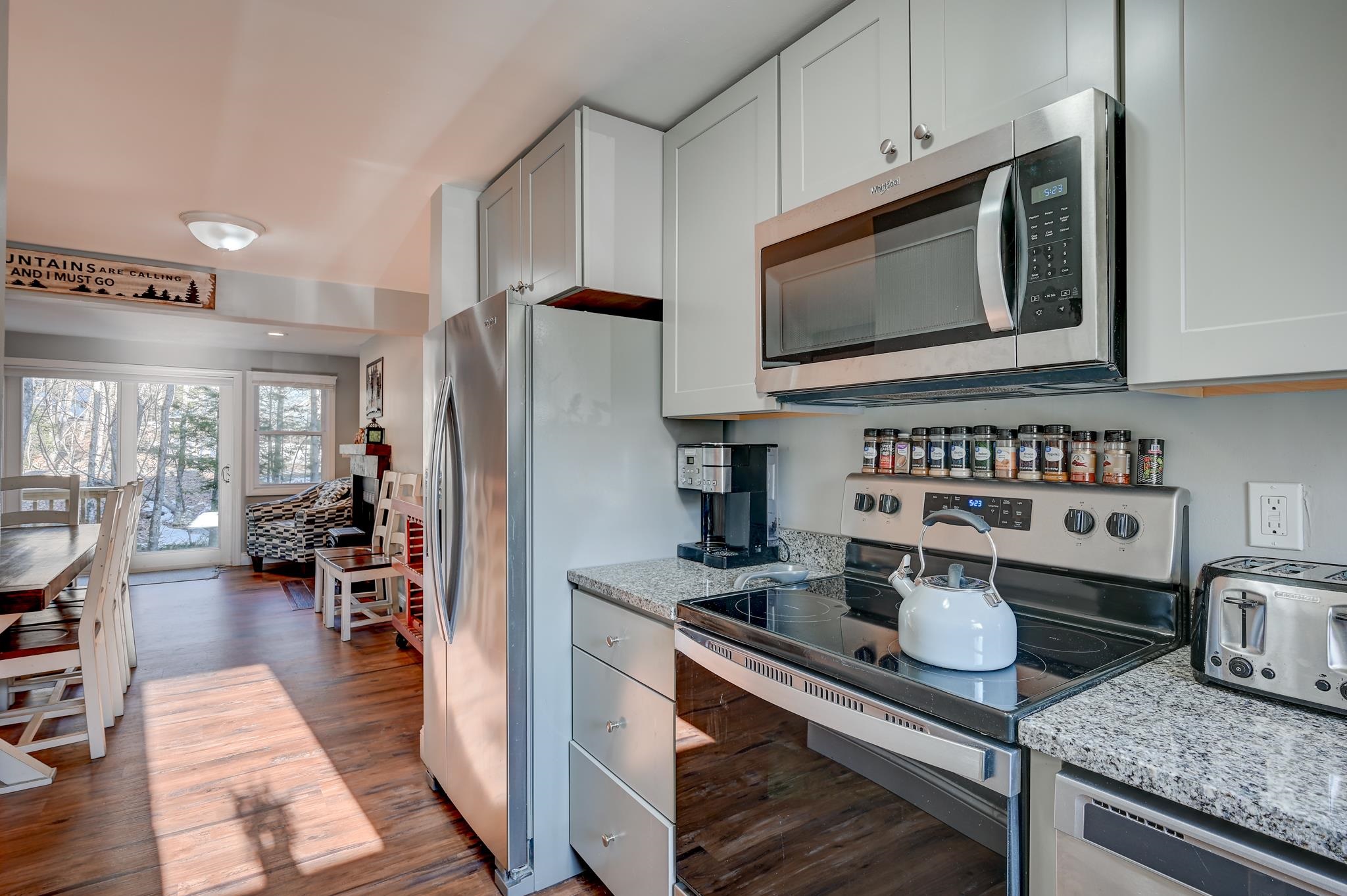 25 Hawke Road, Unit 1 Conway, NH 03860 - Photo 6 of 33