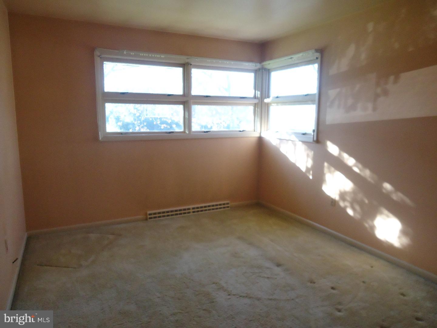 17 Vista Road Wyomissing, PA 19610 - Photo 18 of 22 Gallery Image 18