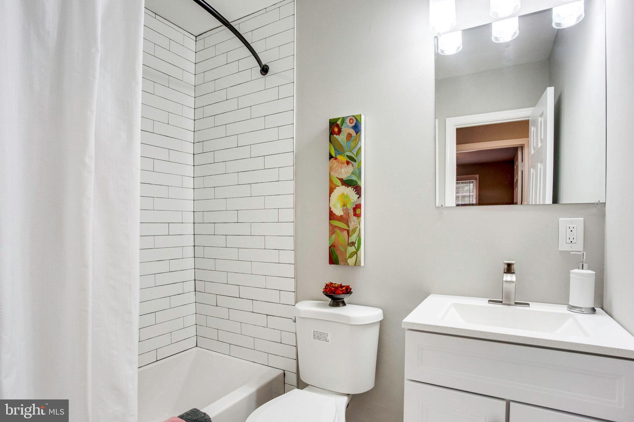 9716 Ranger Road Fairfax, VA 22030 - Photo 14 of 35 Full Bath