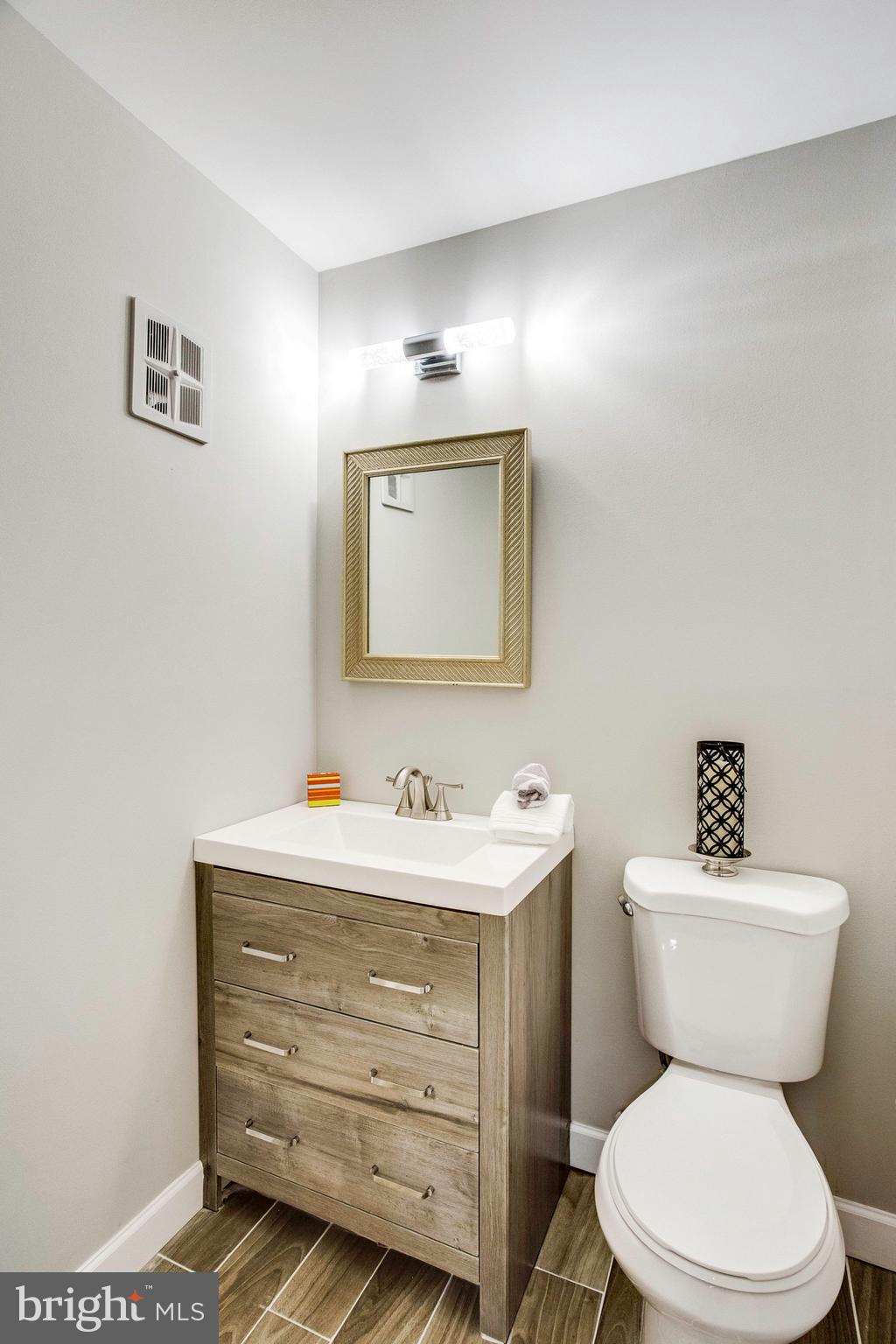 9716 Ranger Road Fairfax, VA 22030 - Photo 27 of 35 Half Bathroom
