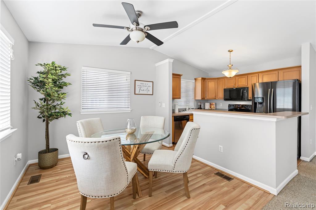 1015 Timber Ridge Court Grand Blanc, MI 48439 - Photo 18 of 60 Gallery Image 18