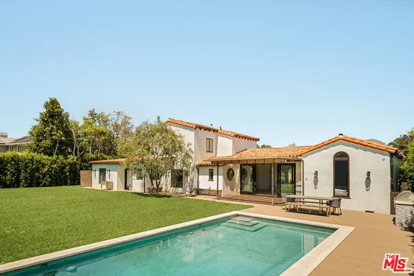 $25,000 | 647 Toyopa Drive, Pacific Palisades, CA 90272