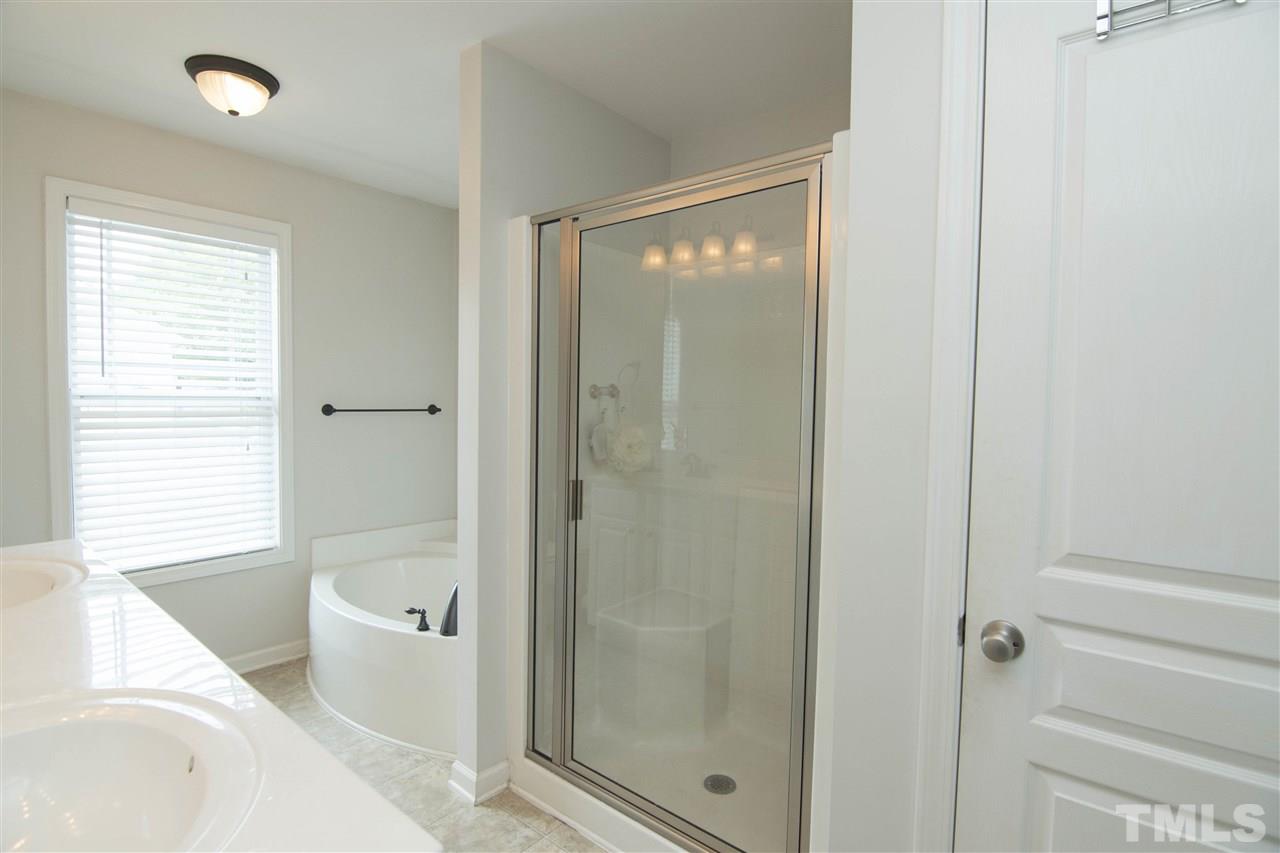 5572 Nur Lane Raleigh, NC 27606 - Photo 16 of 28 Gallery Image 16