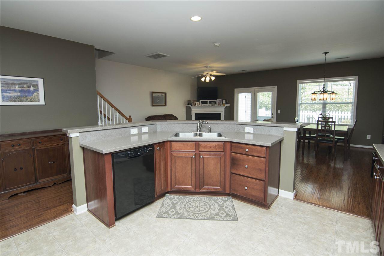 5572 Nur Lane Raleigh, NC 27606 - Photo 8 of 28 Gallery Image 8