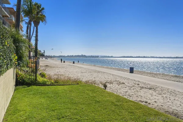 $3,475,000 | 3828 Riviera Drive, Unit 2B, San Diego, CA 92109