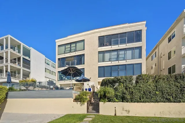 $3,475,000 | 3828 Riviera Drive, Unit 2B, San Diego, CA 92109