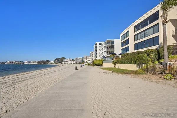 $3,475,000 | 3828 Riviera Drive, Unit 2B, San Diego, CA 92109