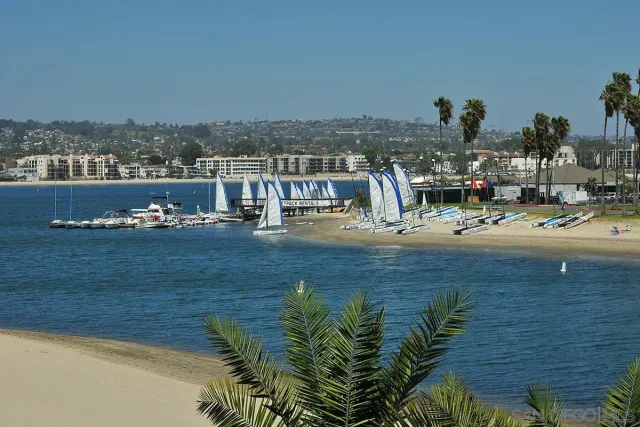 $3,475,000 | 3828 Riviera Drive, Unit 2B, San Diego, CA 92109