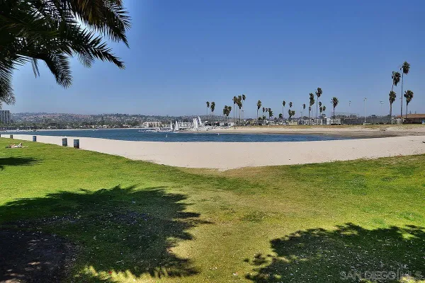 $3,475,000 | 3828 Riviera Drive, Unit 2B, San Diego, CA 92109