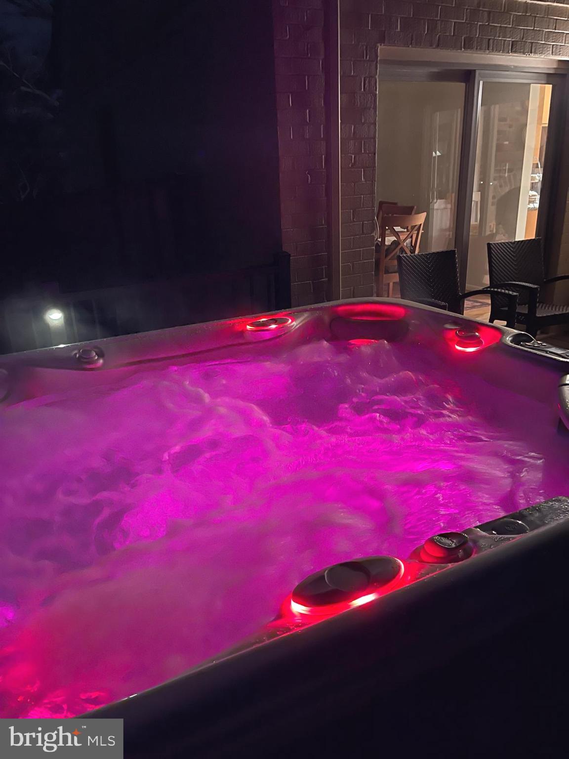 11828 Blue Spruce Road Reston, VA 20191 - Photo 17 of 45 Jacuzzi night light effect