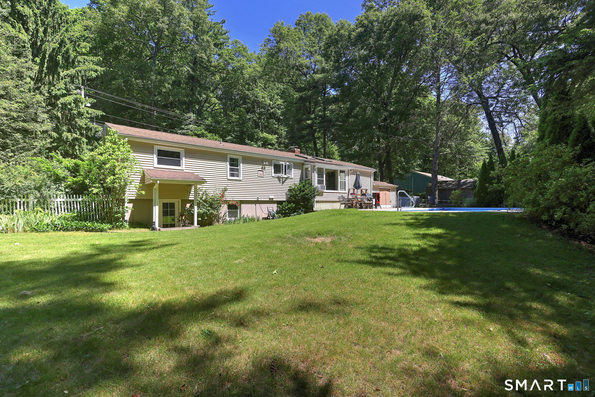 37 Deer Park Road Simsbury, CT 06089 - Photo 31 of 36