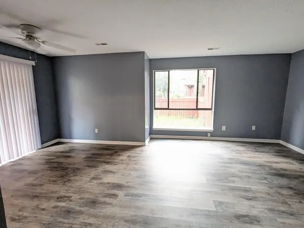 $1,650 | 4370 Great Oak Drive, North Charleston, SC 29418