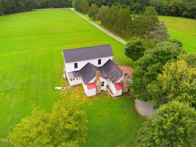 $379,000 | 8365 Aaron Creek Church Road, Oxford, NC 27565