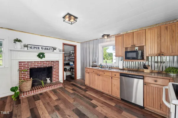 $379,000 | 8365 Aaron Creek Church Road, Oxford, NC 27565