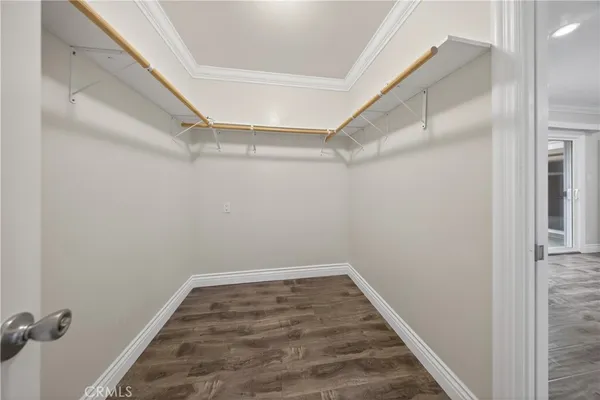 $3,900 | 6906 McLennan Avenue, Lake Balboa, CA 91406