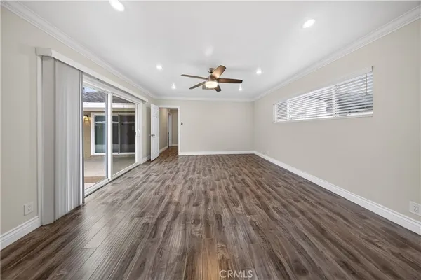 $3,900 | 6906 McLennan Avenue, Lake Balboa, CA 91406