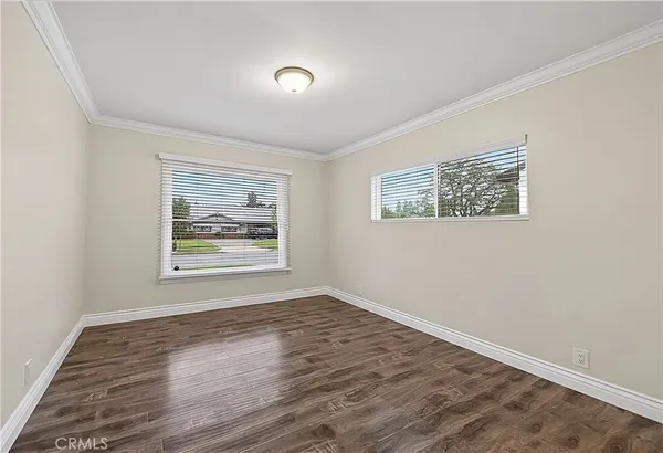 $3,900 | 6906 McLennan Avenue, Lake Balboa, CA 91406