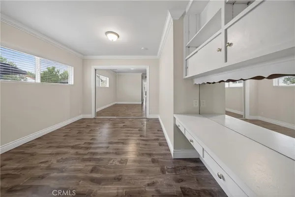 $3,900 | 6906 McLennan Avenue, Lake Balboa, CA 91406