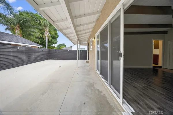 $3,900 | 6906 McLennan Avenue, Lake Balboa, CA 91406