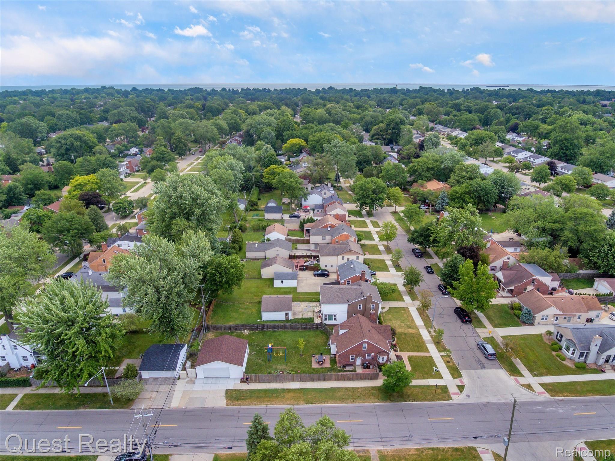 1268 Hampton Road Grosse Pointe, MI 48236 - Photo 43 of 45 1268 Hampton - HD Drone Photography-45.jpg