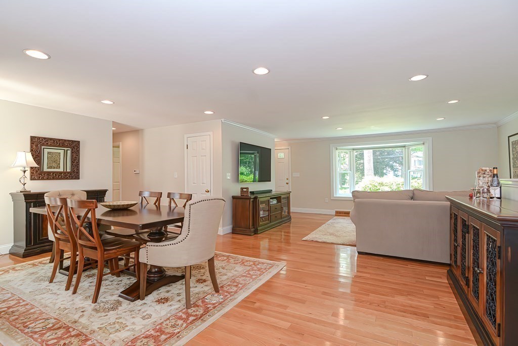 259 Marked Tree Road Holliston, MA 01746 - Photo 17 of 42 Gallery Image 17
