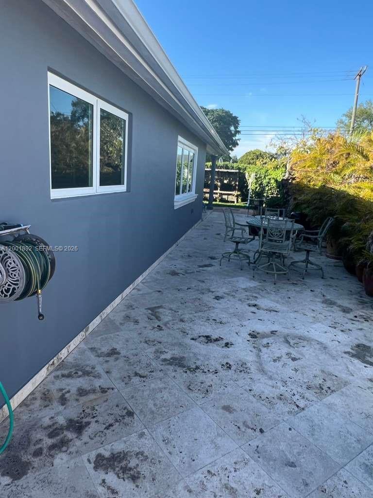 6900 Southwest 22nd Street Miami, FL 33155 - Photo 14 of 44 Gallery Image 14
