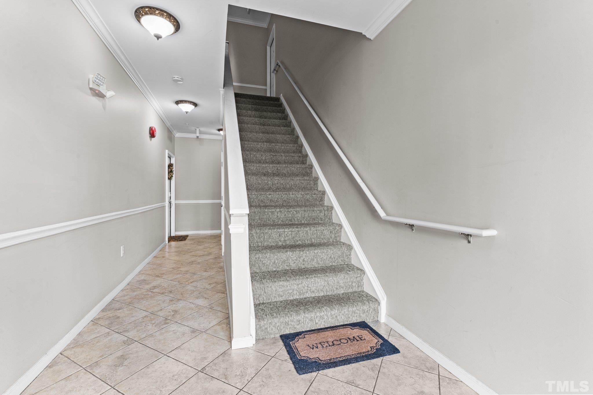 710 North Person Street, Unit 202 Raleigh, NC 27604 - Photo 6 of 33 a view of entryway and hall