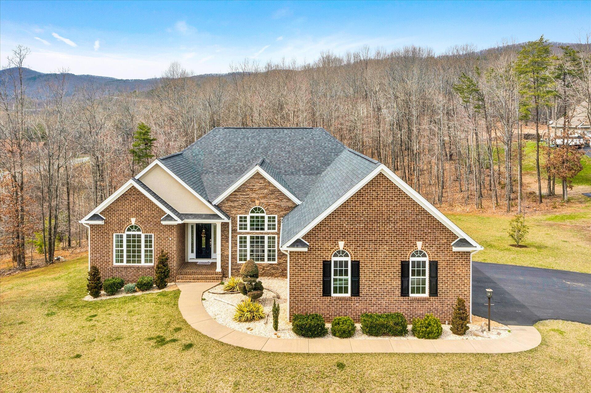 27 Turtle Rock Ridge Blue Ridge, VA 24064 - Photo 1 of 71 01-DJI_0439