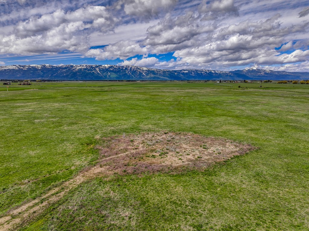 15 Ringo Lane, Unit 1 McCall, ID 83638 - Photo 34 of 36