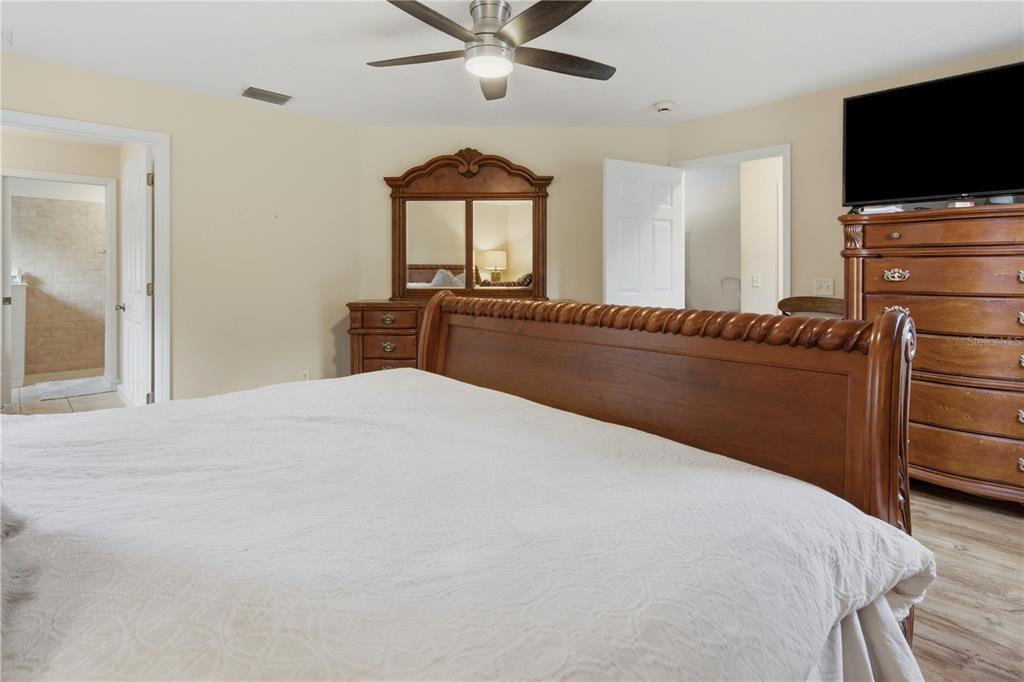 16723 Southeast 173rd Terrace Road Weirsdale, FL 32195 - Photo 23 of 43