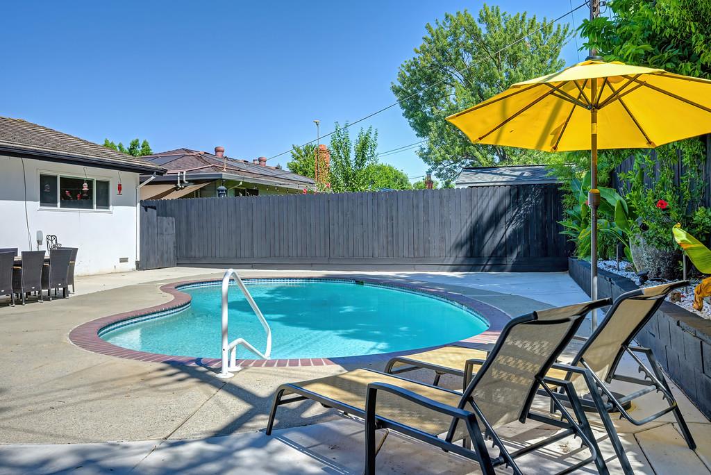 4404 Rollingrock Way Carmichael, CA 95608 - Photo 38 of 45
